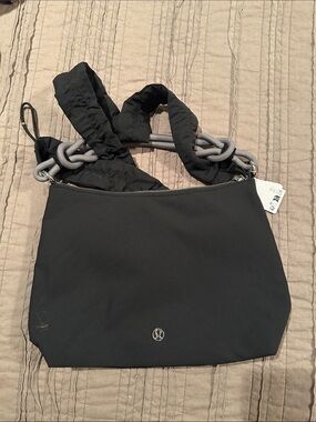 lululemon athletica Black crossbody bag with Gray Rope Handles